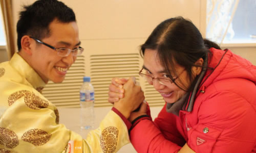 年會(huì) 年會(huì)