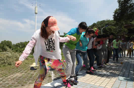 拓展訓練 拓展訓練